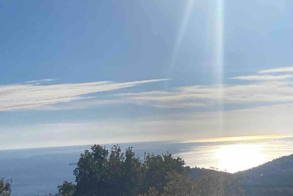 Casa Vista Mare - Superb Garden And Parking Included Villa Imperia Exterior photo