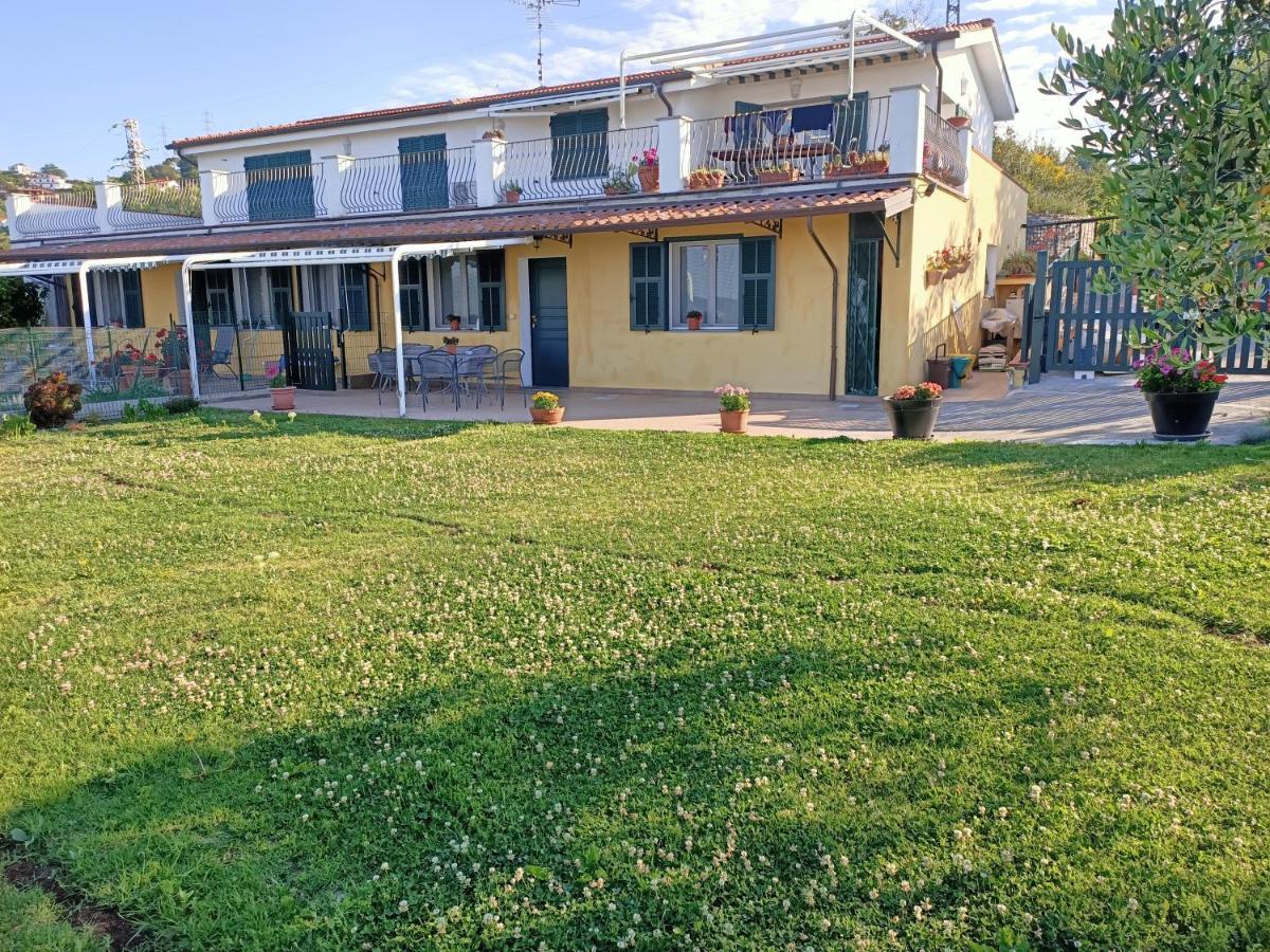 Casa Vista Mare - Superb Garden And Parking Included Villa Imperia Exterior photo